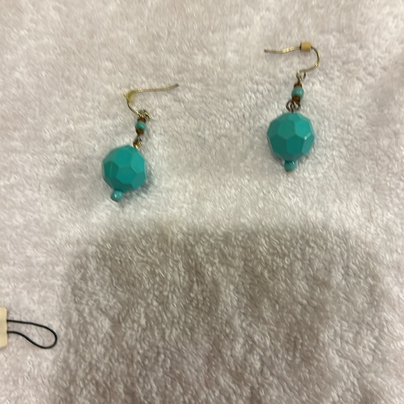 CHICOS BEADED NECKLACE & EARRINGS SET BNWT - Picture 6 of 6